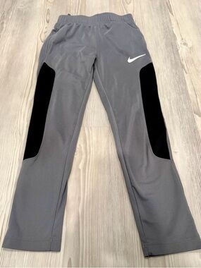 Nike Kids' Gray & Black Performance Pants. Size Small. GUC